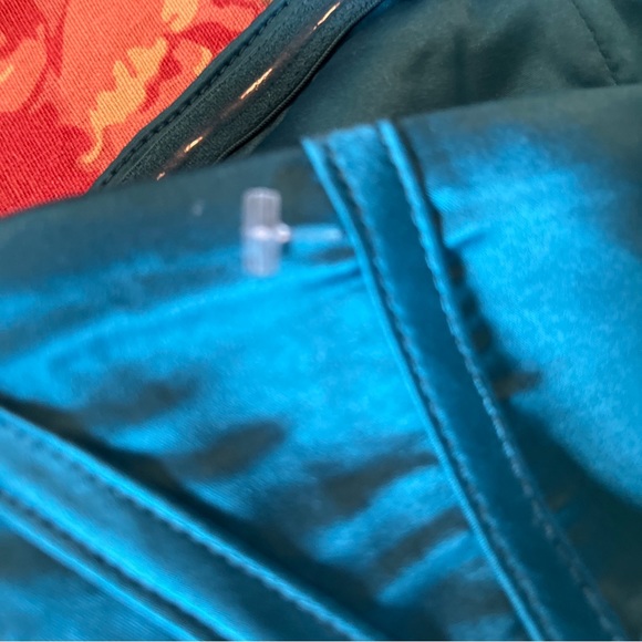GARAGE Size Medium Corset Top Satin Green Turquoise Boned Zip Back $88 NEW - Picture 13 of 16